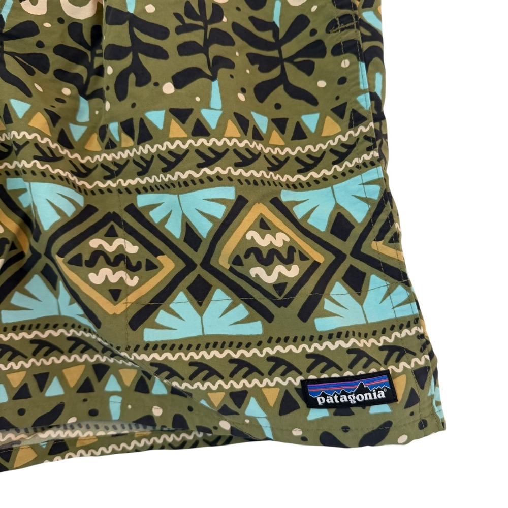 Patagonia Baggies Swim Shorts Mens Medium Mushy Peaks Agave Green Tiki 58034 - Picture 3 of 10
